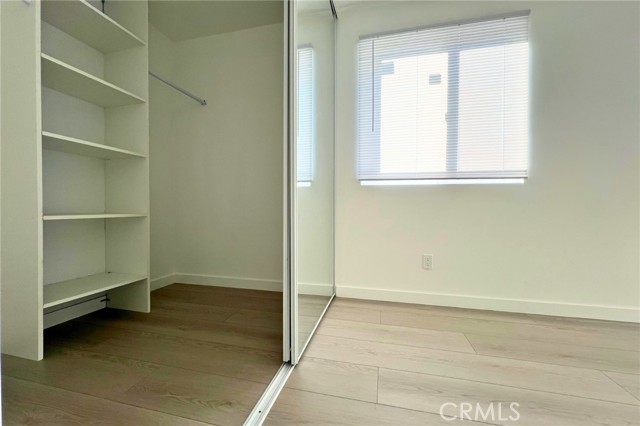 6502 Charlesworth, North Hollywood CA: https://media.crmls.org/medias/54c6461c-aca0-46b2-b3f1-fd9c1111ae70.jpg
