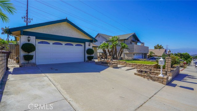 2071 Country Canyon Rd, Hacienda Heights, CA 91745