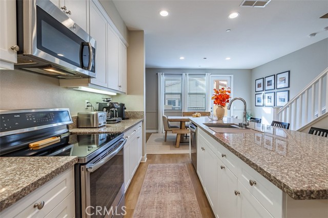 Detail Gallery Image 11 of 47 For 541 W Foothill Blvd. #94,  Glendora,  CA 91741 - 2 Beds | 2/1 Baths