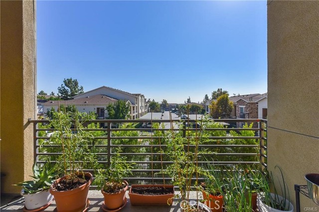 Detail Gallery Image 13 of 29 For 1968 Baxter Ln, Upland,  CA 91786 - 4 Beds | 3/1 Baths