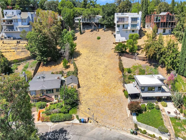 Detail Gallery Image 29 of 32 For 5102 Medina Rd, Woodland Hills,  CA 91364 - 2 Beds | 2 Baths