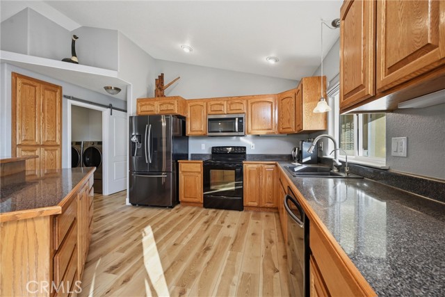 Detail Gallery Image 16 of 30 For 19093 Ravenhill Road, Hidden Valley Lake,  CA 95467 - 3 Beds | 2 Baths