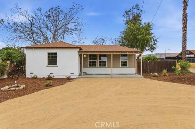 Detail Gallery Image 2 of 46 For 32568 Kentucky St, Yucaipa,  CA 92399 - 3 Beds | 2 Baths