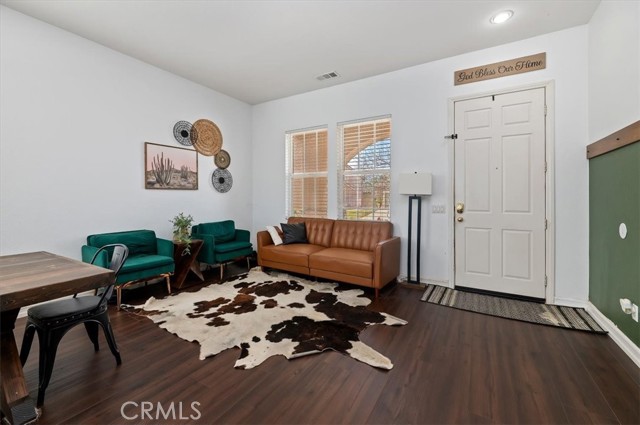 Detail Gallery Image 9 of 41 For 1625 Moss Rose, Beaumont,  CA 92223 - 5 Beds | 3 Baths