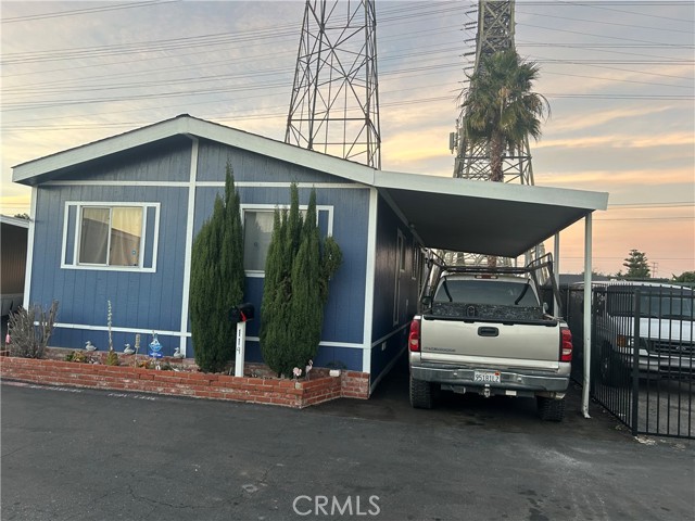 Detail Gallery Image 4 of 4 For 17705 S Western Ave #114, Gardena,  CA 90248 - 3 Beds | 2 Baths