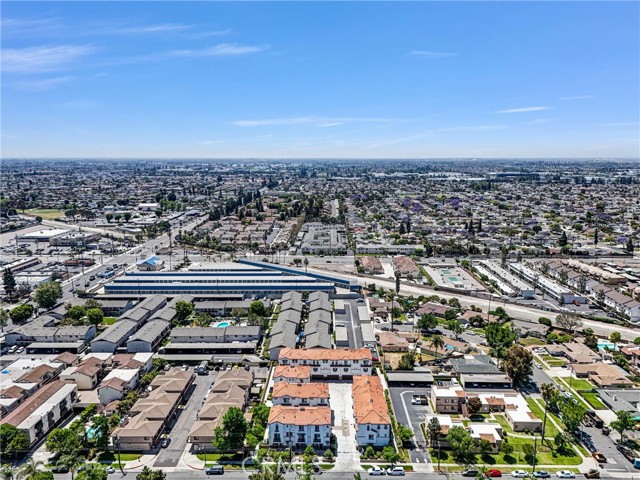 Detail Gallery Image 30 of 33 For 3540 W Savanna St, Anaheim,  CA 92804 - 2 Beds | 2/1 Baths