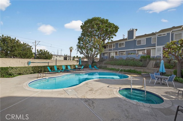 Detail Gallery Image 34 of 41 For 107 W Spring #C,  Long Beach,  CA 90806 - 2 Beds | 2/1 Baths