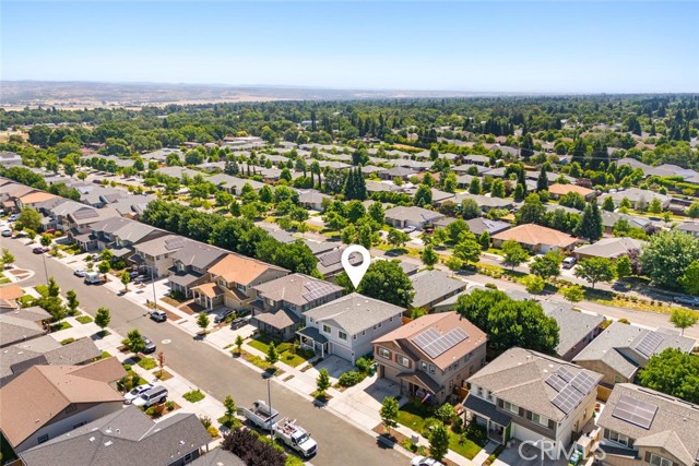 27 Bentwater loop, Chico CA: https://media.crmls.org/medias/54ca24e0-075c-48d4-bbef-a53e3becc829.jpg