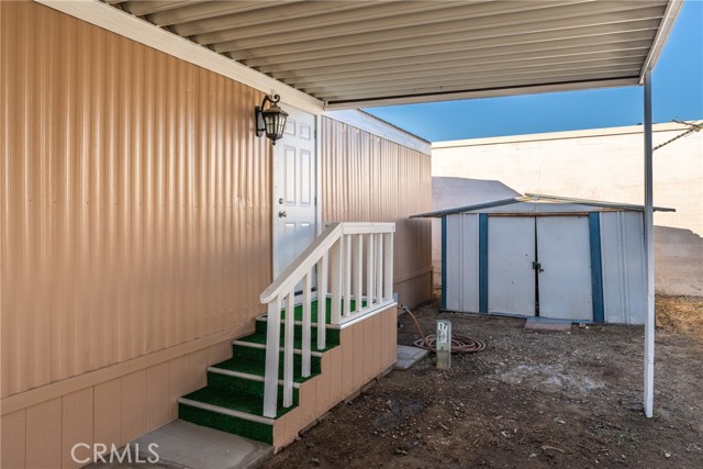 Detail Gallery Image 19 of 21 For 17225 Valley Bld 17f,  Fontana,  CA 92335 - 2 Beds | 1 Baths