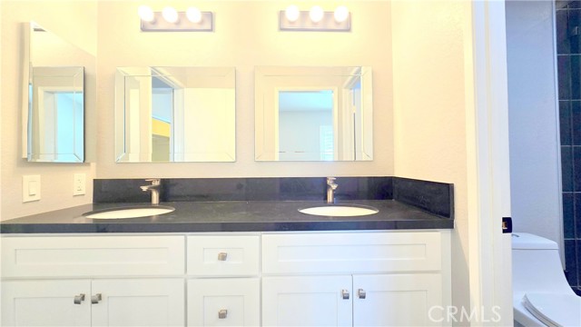 Detail Gallery Image 15 of 26 For 2107 S Magnolia Ave, Ontario,  CA 91762 - 2 Beds | 1/1 Baths