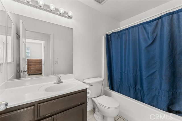 Detail Gallery Image 16 of 53 For 57088 Millstone Dr, Yucca Valley,  CA 92284 - 5 Beds | 3 Baths