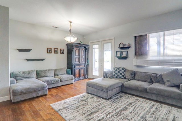 Detail Gallery Image 14 of 45 For 16950 Scottsdale, Riverside,  CA 92504 - 3 Beds | 2/1 Baths