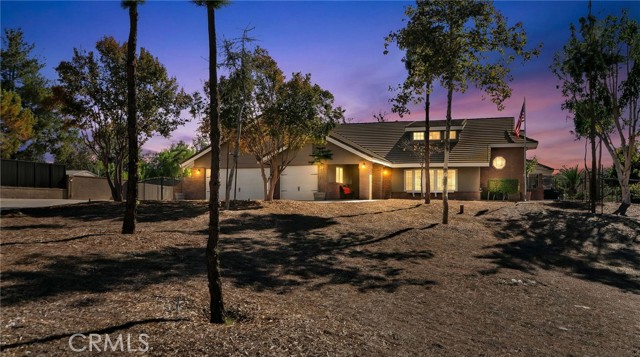 Detail Gallery Image 5 of 74 For 1250 Highridge, Riverside,  CA 92506 - 3 Beds | 3 Baths