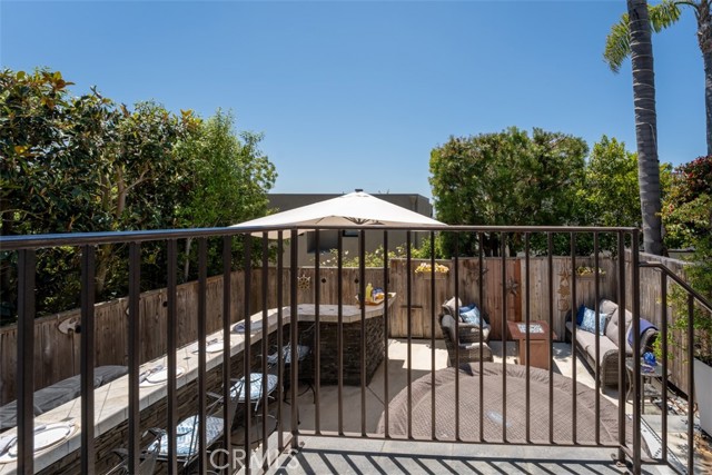 Detail Gallery Image 18 of 63 For 891 Acapulco St, Laguna Beach,  CA 92651 - 3 Beds | 2/1 Baths