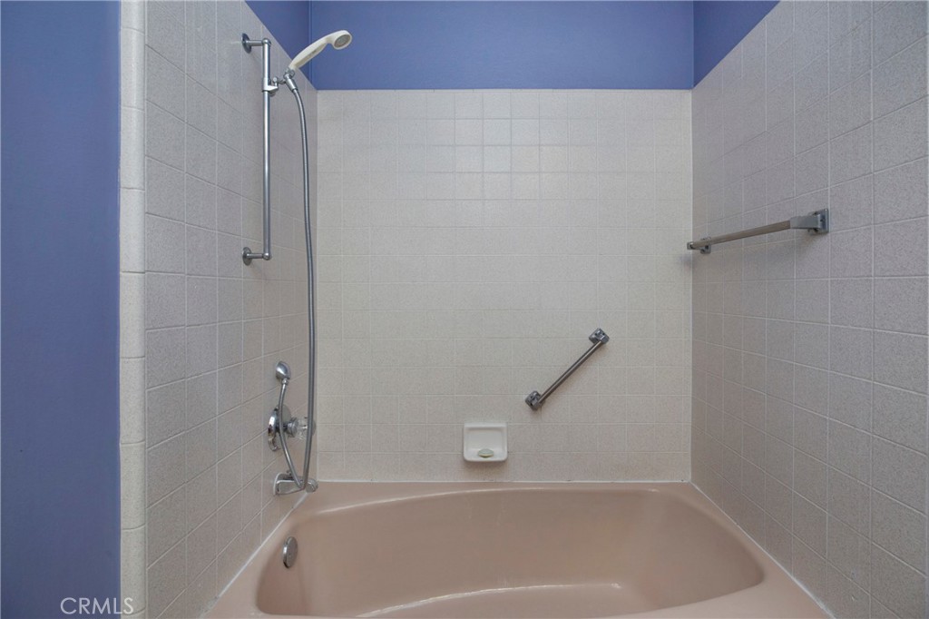 54cd7c7c E8b0 42e1 Aa13 D677ad0cd7f7