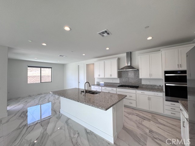 Detail Gallery Image 18 of 69 For 25061 River Peak Dr, Menifee,  CA 92586 - 5 Beds | 3 Baths