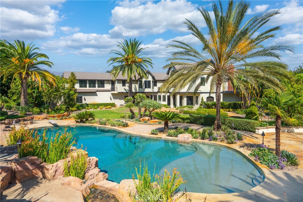 MLS #OC25186135 img 49