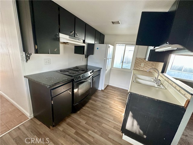 Detail Gallery Image 5 of 10 For 820 N Lincoln Way #73,  Galt,  CA 95632 - 3 Beds | 1 Baths
