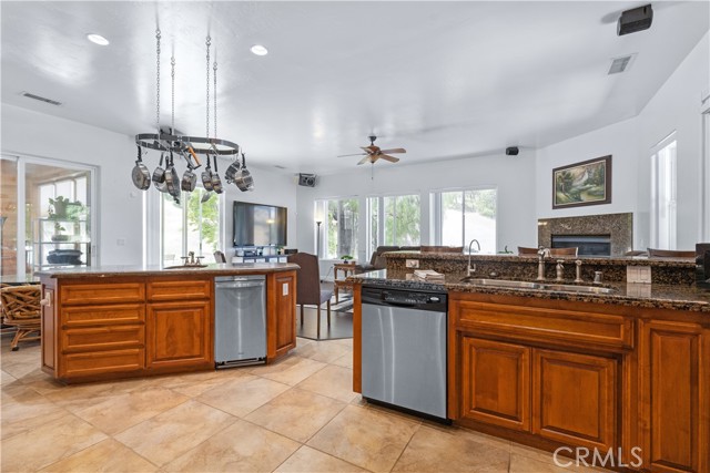 Detail Gallery Image 18 of 71 For 880 Tracy Ln, Templeton,  CA 93465 - 4 Beds | 3/1 Baths