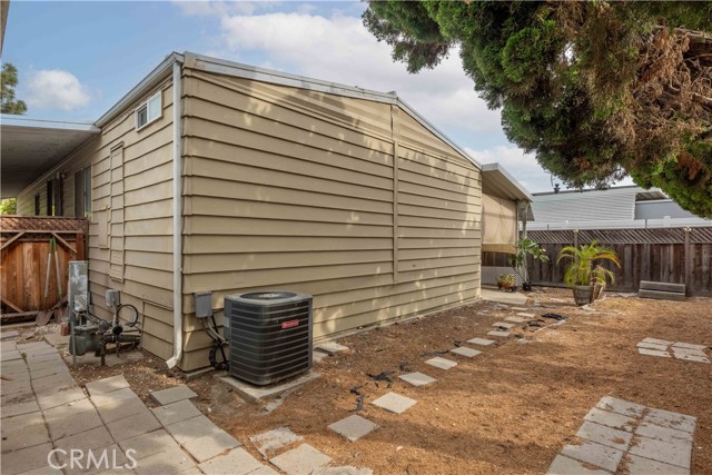 Detail Gallery Image 34 of 43 For 3595 Santa Fe Ave #214,  Long Beach,  CA 90810 - 2 Beds | 2 Baths