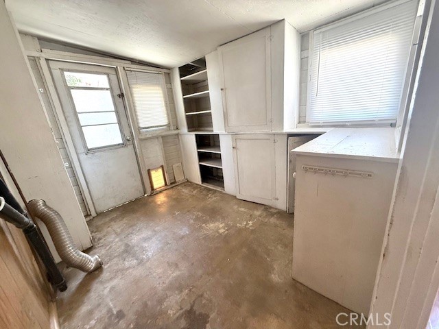 124 N Princeton Avenue, Fullerton CA: https://media.crmls.org/medias/54d122d9-df92-44b4-aa62-40316acef357.jpg