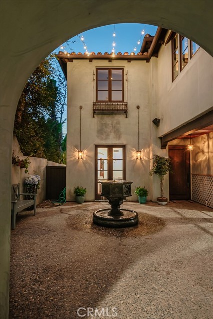 1725 Oak Avenue, Manhattan Beach, California 90266, 4 Bedrooms Bedrooms, ,4 BathroomsBathrooms,Residential,Sold,Oak,SB21251679