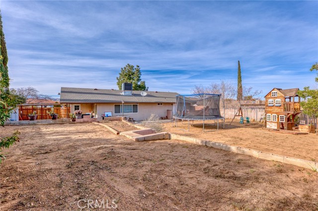 Detail Gallery Image 23 of 34 For 8181 Church, Yucca Valley,  CA 92284 - 3 Beds | 2 Baths