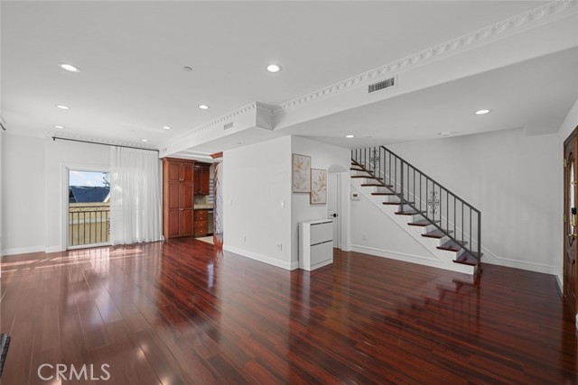 Detail Gallery Image 20 of 46 For 6939 Greeley St #101,  Tujunga,  CA 91042 - 3 Beds | 2 Baths