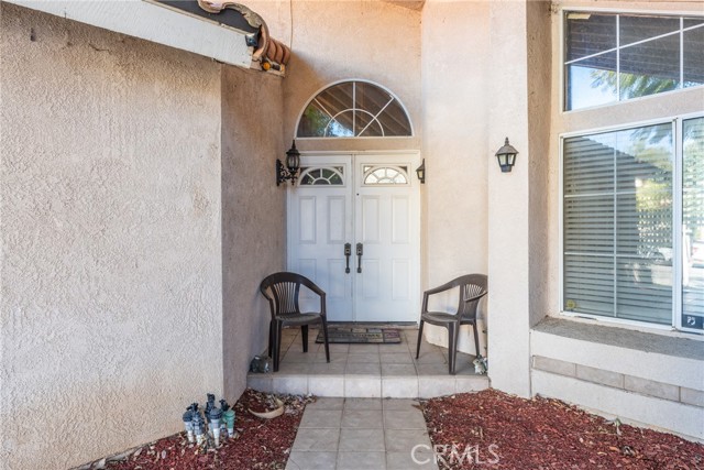 Detail Gallery Image 3 of 16 For 9656 Pebble Brook Dr, Moreno Valley,  CA 92557 - 4 Beds | 3 Baths