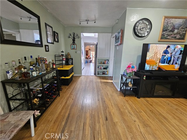 Detail Gallery Image 5 of 48 For 33124 Case, Lake Elsinore,  CA 92530 - 1 Beds | 2 Baths