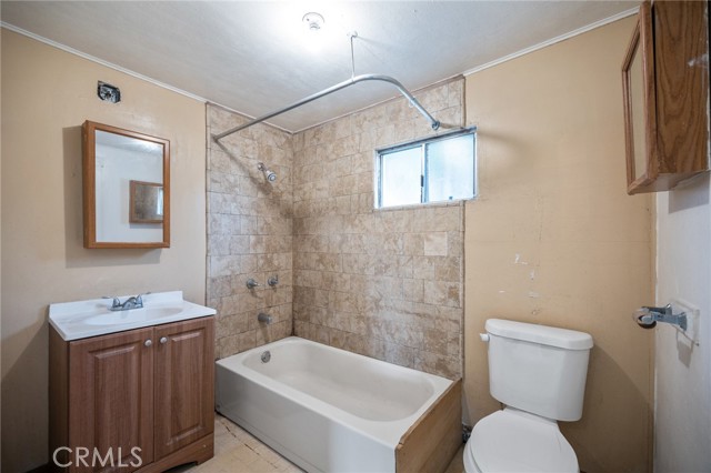 Detail Gallery Image 14 of 32 For 21103 Shearer Ave, Carson,  CA 90745 - 2 Beds | 1 Baths