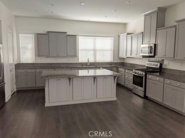 Detail Gallery Image 5 of 23 For 15940 Ellington, Chino Hills,  CA 91709 - 4 Beds | 3 Baths