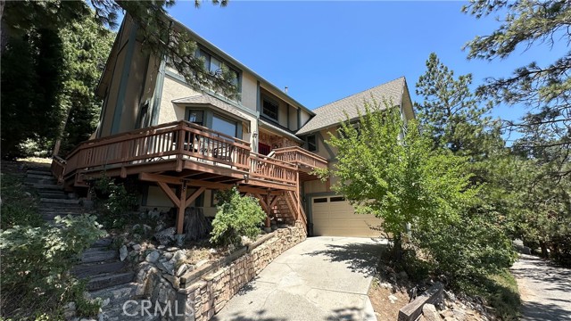 Detail Gallery Image 1 of 26 For 27808 Alpen Dr, Lake Arrowhead,  CA 92352 - 4 Beds | 3/1 Baths