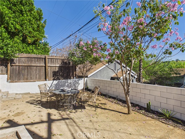 Detail Gallery Image 31 of 36 For 6148 Mount Angelus Dr, Los Angeles,  CA 90042 - 3 Beds | 2 Baths