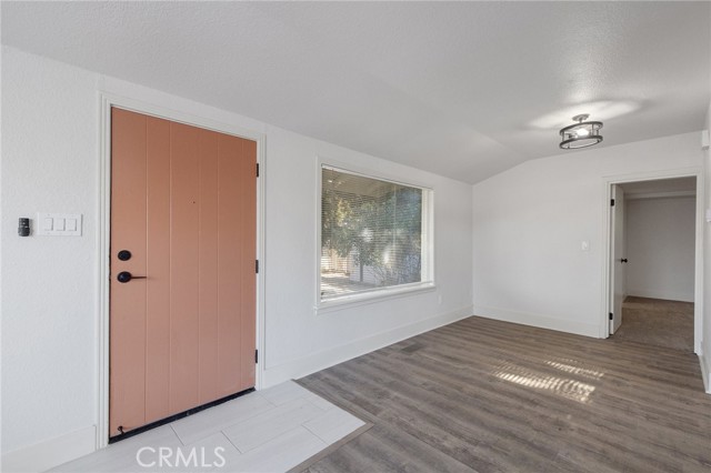 Detail Gallery Image 8 of 41 For 1096 E Sycamore Ave, Tulare,  CA 93274 - 4 Beds | 2 Baths