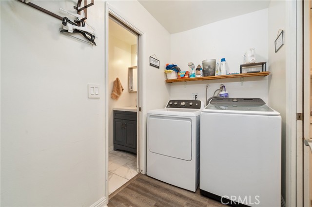 Detail Gallery Image 16 of 30 For 1410 Avenida Del, Corona,  CA 92882 - 3 Beds | 2 Baths