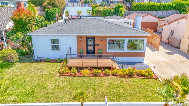 Detail Gallery Image 2 of 60 For 206 via Colusa, Redondo Beach,  CA 90277 - 4 Beds | 3 Baths