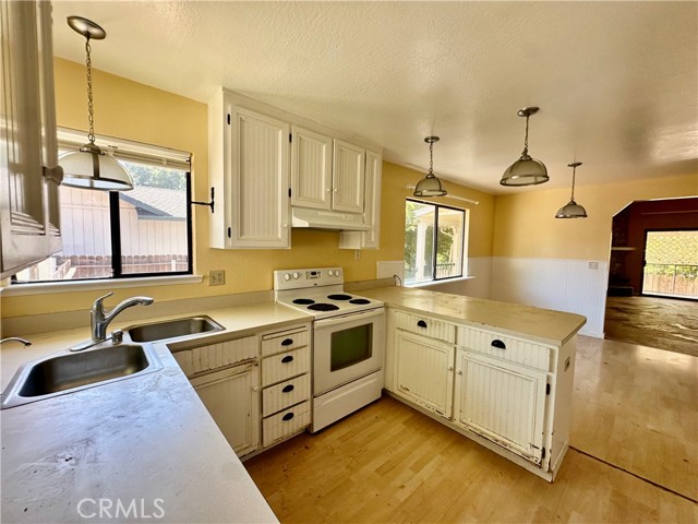 Detail Gallery Image 23 of 23 For 19223 Stonegate Rd, Hidden Valley Lake,  CA 95467 - 3 Beds | 2 Baths