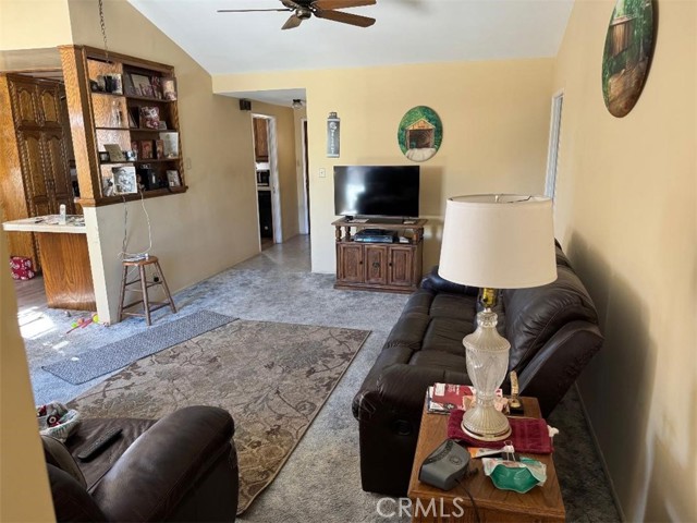 Detail Gallery Image 8 of 20 For 11020 El Arco, Whittier,  CA 90604 - 4 Beds | 2 Baths