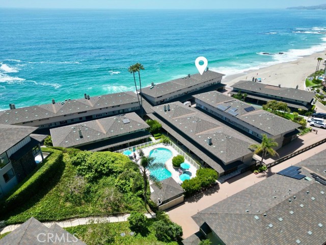 Detail Gallery Image 31 of 39 For 102 Blue Lagoon, Laguna Beach,  CA 92651 - 3 Beds | 3 Baths