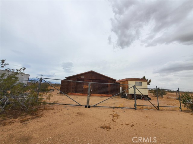 8746 Cactus Road, Adelanto, California 92301, ,Land,For Sale,8746 Cactus Road,CRHD23174852