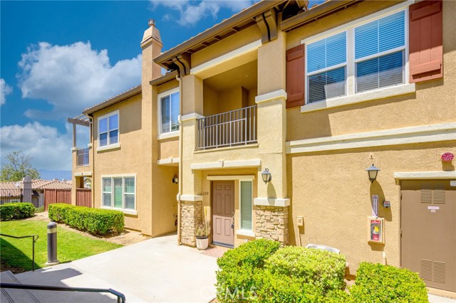 Detail Gallery Image 1 of 28 For 15659 Vista Way #100,  Lake Elsinore,  CA 92532 - 2 Beds | 2 Baths