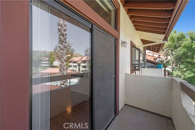 Detail Gallery Image 21 of 29 For 18145 Sundowner Way #950,  Canyon Country,  CA 91387 - 3 Beds | 2 Baths