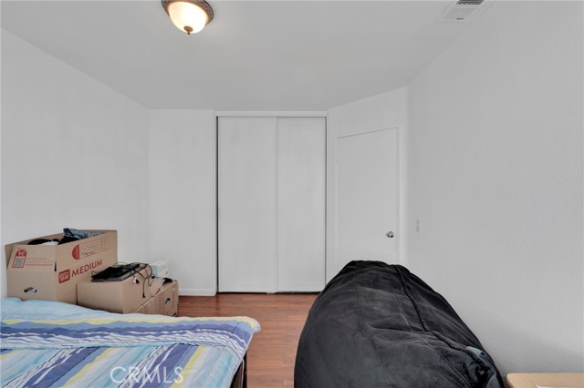 11117 Villa, Adelanto CA: https://media.crmls.org/medias/54d95823-d446-4c99-9741-510ff1d75d55.jpg