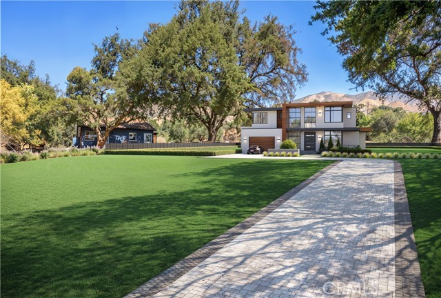 3430 Chaney Trail, Altadena CA: https://media.crmls.org/medias/54d96046-d43f-4629-aec2-d5904692697d.jpg