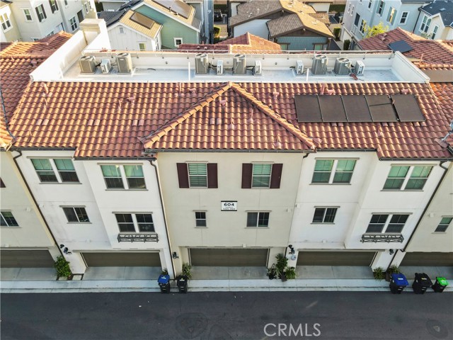Detail Gallery Image 1 of 55 For 344 Vintage Way, Tustin,  CA 92780 - 4 Beds | 3/1 Baths