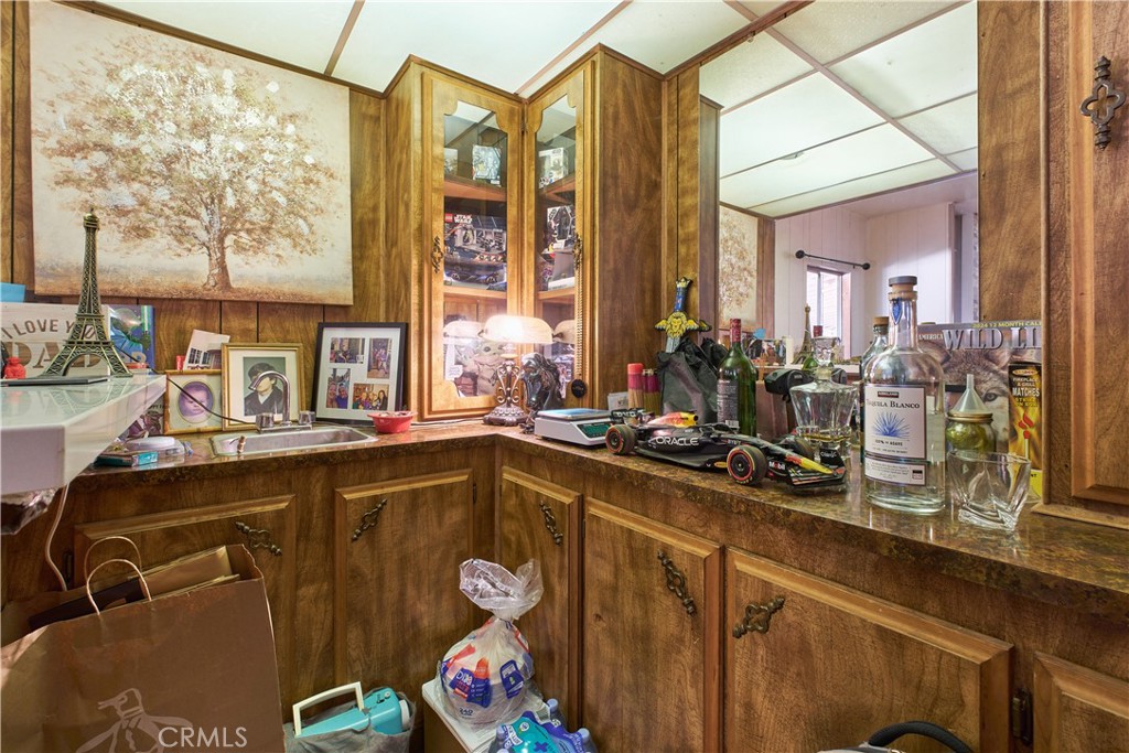 https://media.crmls.org/medias/54db6d3b-1556-4ede-bef3-239a6dd9348b.jpg?preset=X-Large