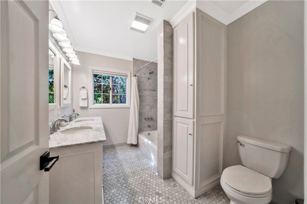 375 Berkshire Avenue La Canada Flintridge img 45