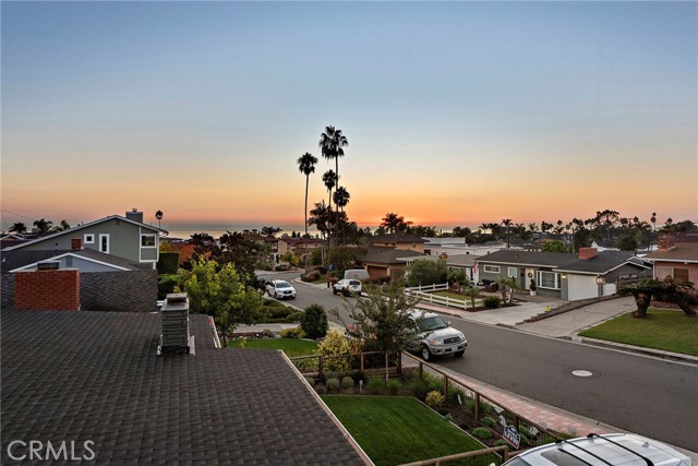 Detail Gallery Image 12 of 46 For 215 Avenida Princesa, San Clemente,  CA 92672 - 4 Beds | 3/1 Baths