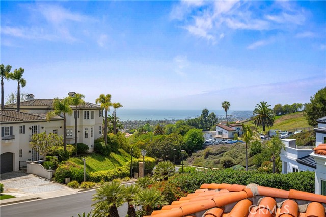 3 Calle Agua, San Clemente CA: https://media.crmls.org/medias/54dc0d7d-c87a-4192-b4df-72ca6d0174a8.jpg